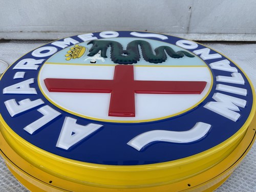 1970s Alfa Romeo Double-Sided Sign En venta (imagen 14 de 126)