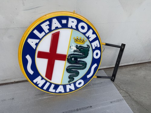 1970s Alfa Romeo Double-Sided Sign En venta (imagen 39 de 126)