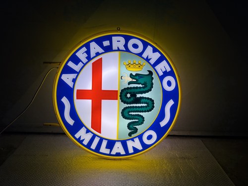 1970s Alfa Romeo Double-Sided Sign En venta (imagen 92 de 126)