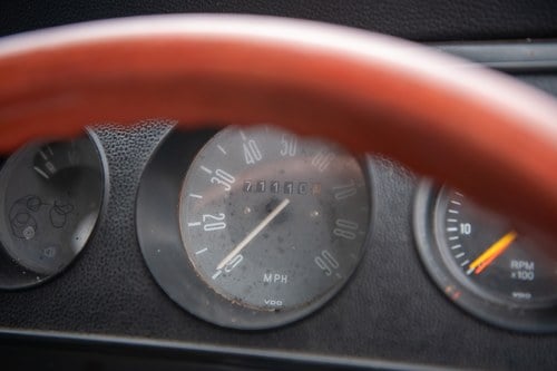 1972 Volkswagen Type 2 Bay Window High-Top Camper Conversion In vendita (immagine 23 di 213)