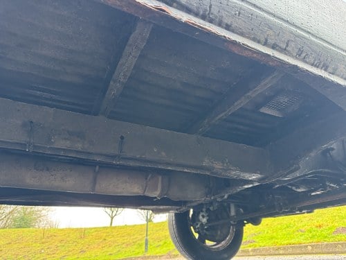 1972 Volkswagen Type 2 Bay Window High-Top Camper Conversion In vendita (immagine 176 di 213)