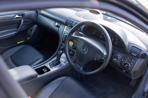 2004 Mercedes-Benz W203 C320 Avantgarde SE Automatic à vendre (picture 51 of 260)