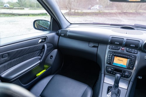 2004 Mercedes-Benz W203 C320 Avantgarde SE Automatic à vendre (picture 67 of 260)