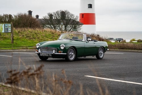 1967 MG MGB Roadster till salu (bild 2 av 108)
