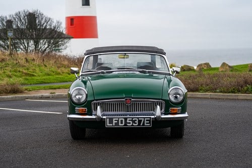 1967 MG MGB Roadster till salu (bild 9 av 108)