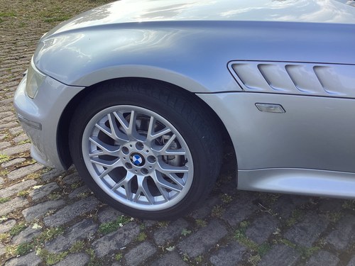 2002 BMW Z3 2.2 Roadster à venda (imagem 16 de 36)