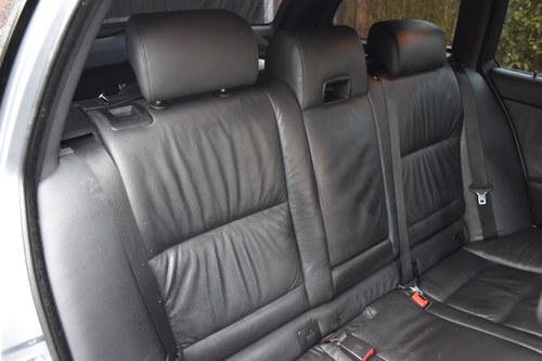 2006 BMW 5 Series 4.8 550i V8 M Sport Touring till salu (bild 42 av 90)