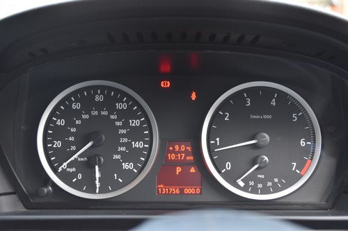 2006 BMW 5 Series 4.8 550i V8 M Sport Touring till salu (bild 60 av 90)