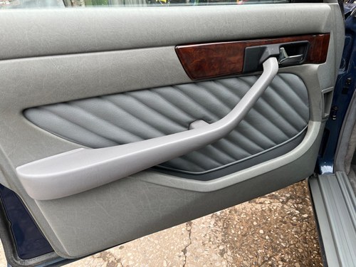 1989 Mercedes-Benz W126 300SE For Sale (picture 54 of 83)