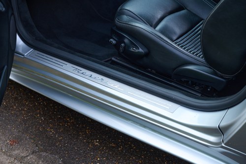 2009 Maserati GrandTurismo 4.7L S till salu (bild 27 av 195)