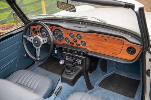 1973 Triumph TR6 LHD till salu (bild 28 av 183)