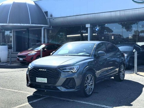 2023 Audi Q3 SPB 35 TFSI Identity Black 150CV S line A vendre