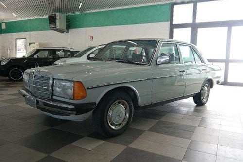 1979 Mercedes-Benz 200 ISCRITTA ASI In vendita