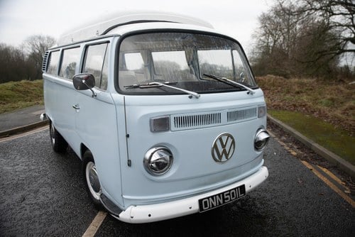 1972 Volkswagen Type 2 Bay Window Microbus Camper Conversion by Dormobile à vendre (picture 5 of 158)
