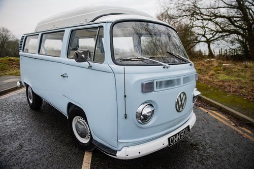 1972 Volkswagen Type 2 Bay Window Microbus Camper Conversion by Dormobile à vendre (picture 7 of 158)