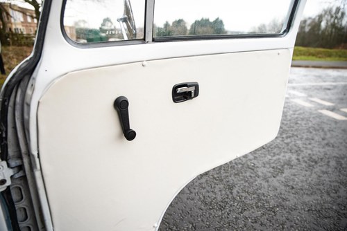 1972 Volkswagen Type 2 Bay Window Microbus Camper Conversion by Dormobile à vendre (picture 56 of 158)