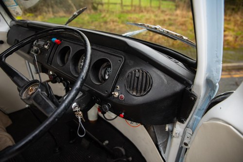 1972 Volkswagen Type 2 Bay Window Microbus Camper Conversion by Dormobile à vendre (picture 60 of 158)
