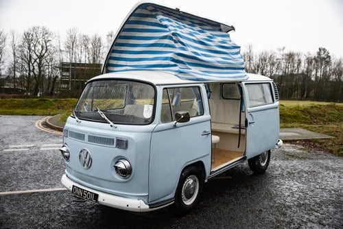 1972 Volkswagen Type 2 Bay Window Microbus Camper Conversion by Dormobile à vendre (picture 28 of 158)