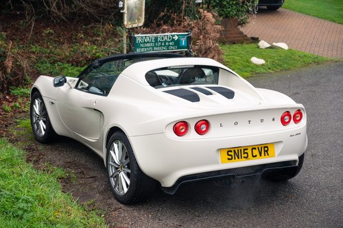 2015 Lotus Elise Te koop (foto 32 van 168)