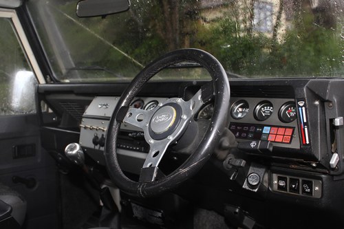 1987 Land Rover Defender 90 Pick Up 3.5L V8 Te koop (foto 25 van 118)