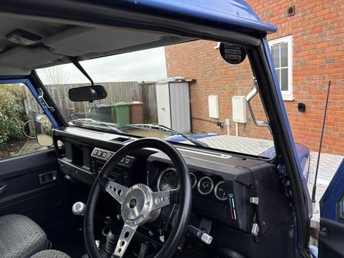 2002 Land Rover Defender 90 2.5L TD5 County Hard Top In vendita (immagine 56 di 424)