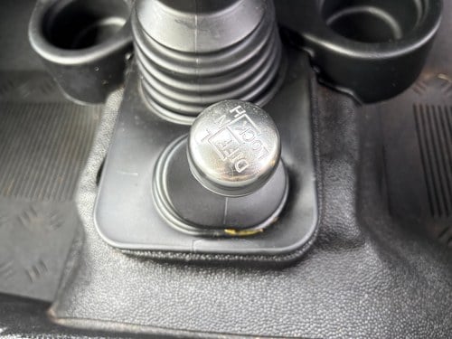 2002 Land Rover Defender 90 2.5L TD5 County Hard Top In vendita (immagine 79 di 424)