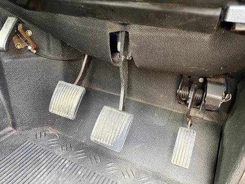 2002 Land Rover Defender 90 2.5L TD5 County Hard Top In vendita (immagine 90 di 424)