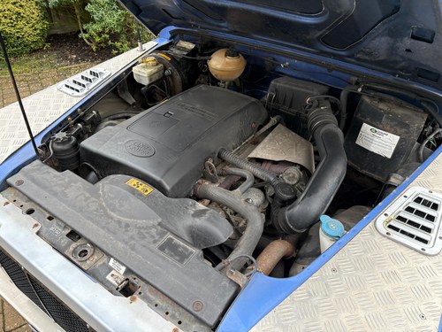 2002 Land Rover Defender 90 2.5L TD5 County Hard Top In vendita (immagine 278 di 424)