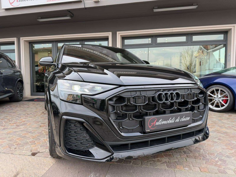 2025 Audi Q8 - 2 2025 Audi Q8 - 2