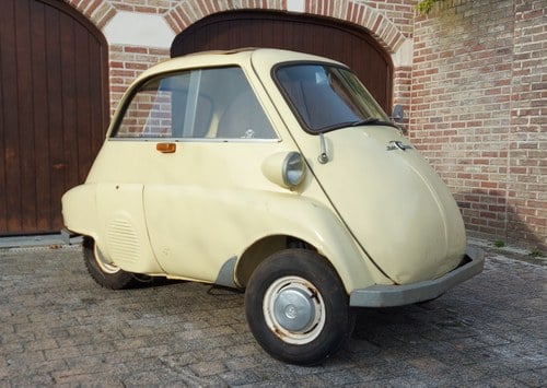 1958 BMW Isetta In vendita (immagine 2 di 88)