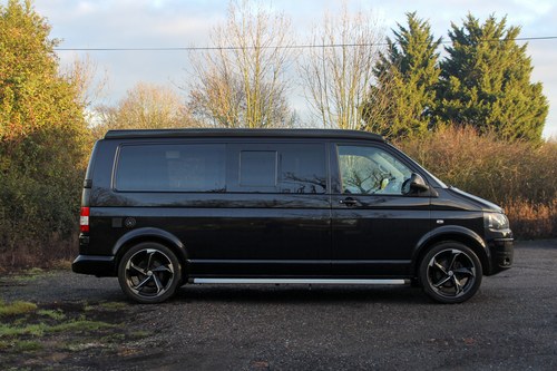 2015 Volkswagen Transporter T28 Highline 102TDI Camper Conversion zum Verkauf (Bild 11 von 142)