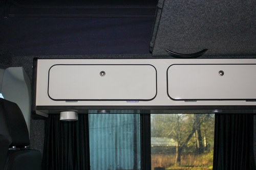 2015 Volkswagen Transporter T28 Highline 102TDI Camper Conversion zum Verkauf (Bild 58 von 142)