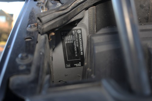 2015 Volkswagen Transporter T28 Highline 102TDI Camper Conversion zum Verkauf (Bild 119 von 142)