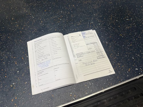 2015 Volkswagen Transporter T28 Highline 102TDI Camper Conversion zum Verkauf (Bild 141 von 142)