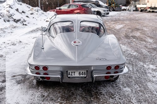 1963 Chevrolet Corvette 'Split Window' Stingray In vendita (immagine 17 di 62)