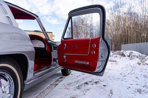 1963 Chevrolet Corvette 'Split Window' Stingray In vendita (immagine 38 di 62)