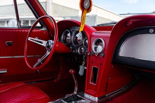 1963 Chevrolet Corvette 'Split Window' Stingray In vendita (immagine 42 di 62)