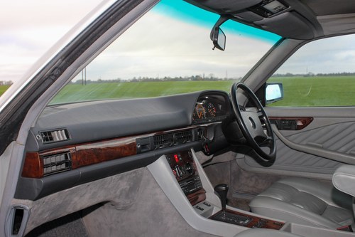 1991 Mercedes-Benz W126 500SEC till salu (bild 71 av 156)