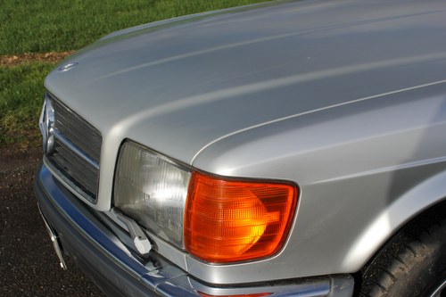 1991 Mercedes-Benz W126 500SEC till salu (bild 100 av 156)