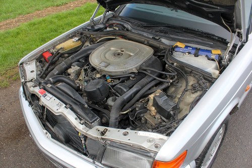 1991 Mercedes-Benz W126 500SEC till salu (bild 115 av 156)