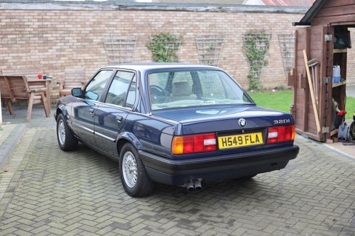 1990 BMW E30 320i 4dr Manual In vendita (immagine 12 di 440)