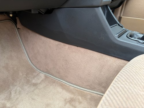 1990 BMW E30 320i 4dr Manual In vendita (immagine 102 di 440)