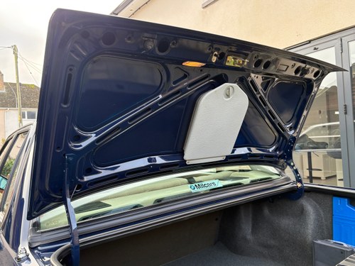 1990 BMW E30 320i 4dr Manual In vendita (immagine 114 di 440)