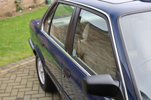 1990 BMW E30 320i 4dr Manual In vendita (immagine 143 di 440)