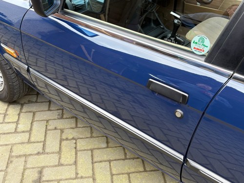 1990 BMW E30 320i 4dr Manual In vendita (immagine 203 di 440)