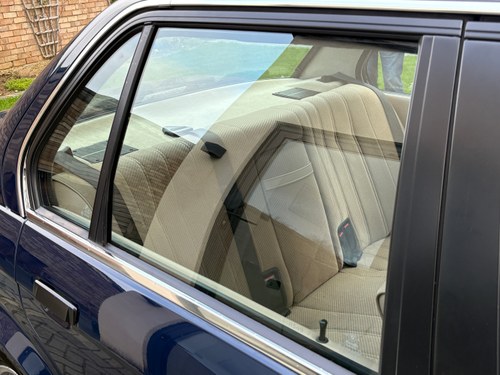 1990 BMW E30 320i 4dr Manual In vendita (immagine 228 di 440)