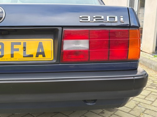 1990 BMW E30 320i 4dr Manual In vendita (immagine 267 di 440)