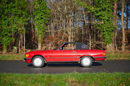 1989 Mercedes-Benz 420SL R107 à vendre (picture 11 of 210)