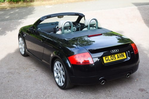 2005 Audi TT Mk1 Convertible 225bhp Quattro à venda (imagem 11 de 172)
