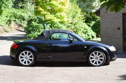 2005 Audi TT Mk1 Convertible 225bhp Quattro à venda (imagem 19 de 172)